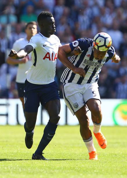 位球员在关 位球员在关