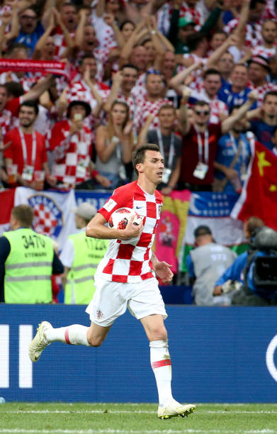 掀起舆论浪 掀起舆论浪