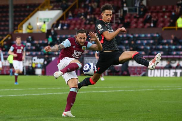 卡考虑租借 卡考虑租借